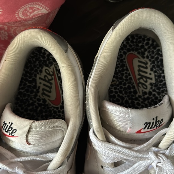 Nike Dunks - Picture 2 of 8